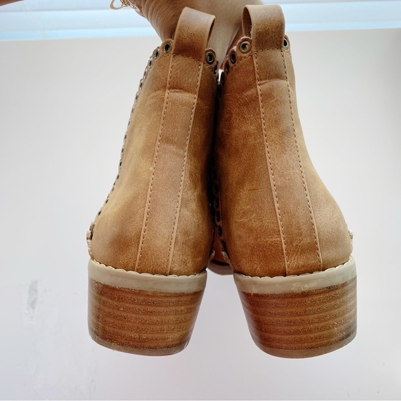 COCONUTS by Matisse Zella Brown Ankle Eyelet Trim Boots - Picture 7 of 10